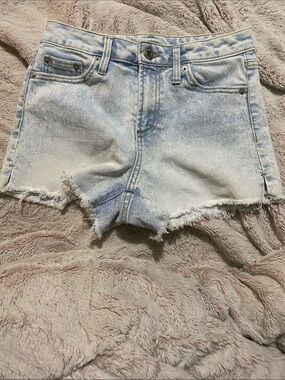 No Boundaries Light Blue Distressed Denim Shorts